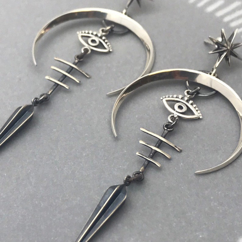 Cross Border Gothic Halloween Accessories Devil's Eye Punk Earrings Ancient Silver Moon Metal Long Earrings