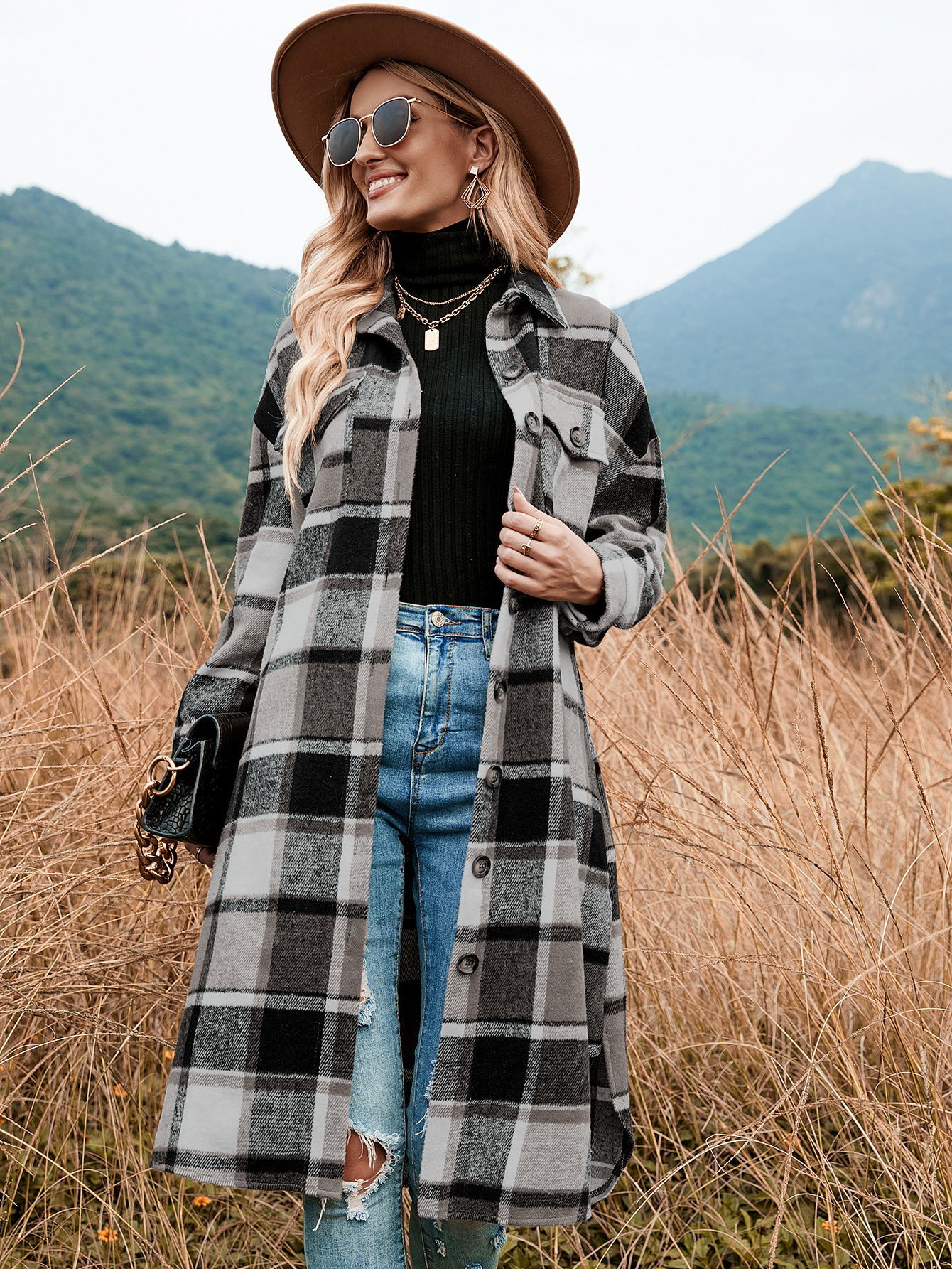 2022 autumn and winter European and American temperament windbreaker coat side slit lapel loose woolen plaid shirt coat in stock_voghion.com