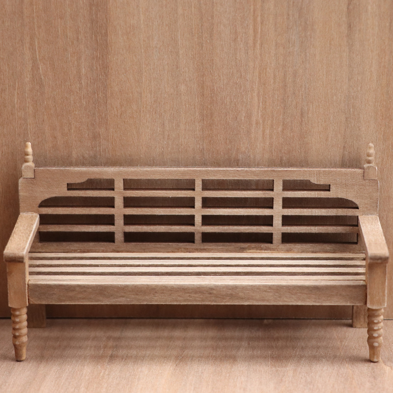 1:12 dollhouse dollhouse mini furniture micro scene model ornaments Park outdoor bench do old