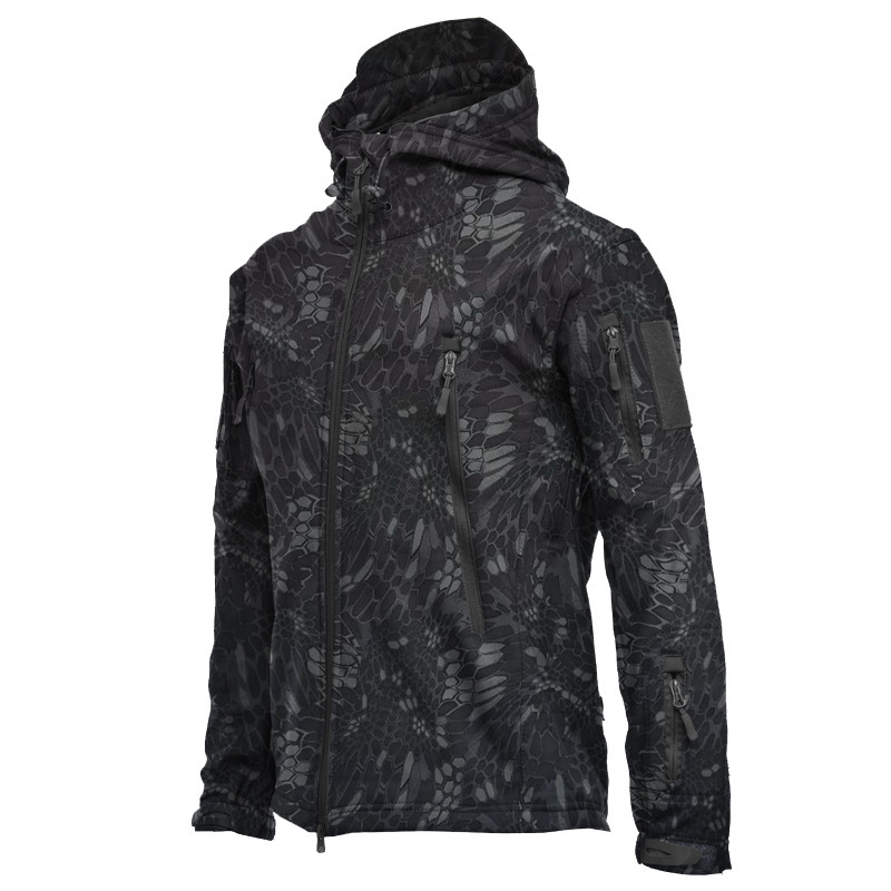 Outdoor Soft Shell Fleece Men's and Women's Autumn and Winter Windproof Waterproof Breathable Warm Three-in-One Jacket Shark Leather Jacket Rush Jacket