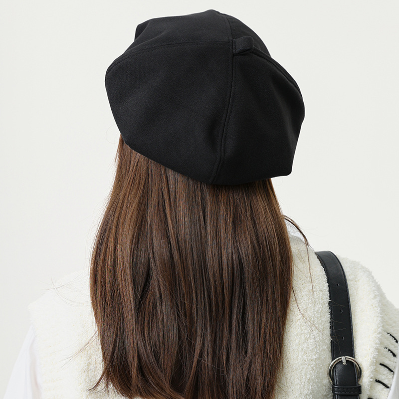 Black beret women's autumn and winter Japanese style big head circumference octagonal hat Internet celebrity plain face small woolen painter hat
