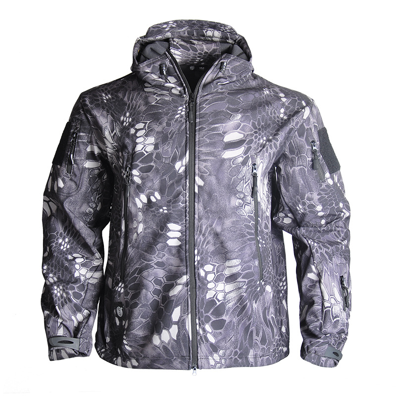 Hanye wholesale Hanye shark skin soft shell assault clothing camouflage clothing fleece padded tactical clothing hooded cross-border generation