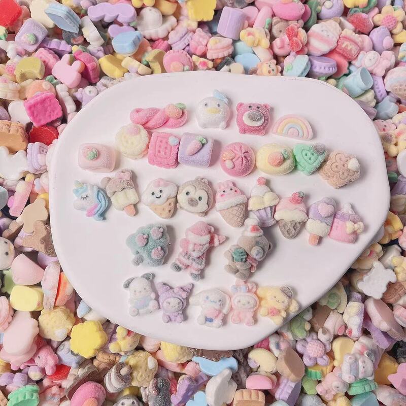 ディザトーン植毛小樹脂部品アニメ冬パッチdiyクリームゴムディザトーンネット赤頭アクセサリー樹脂バッチ|undefined