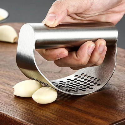 304 Stainless Steel Hand-held Garlic Peeler Convenient and Labor-saving Multi-use Open Bottle Garlic Peeler Kitchen Simple Gadgets