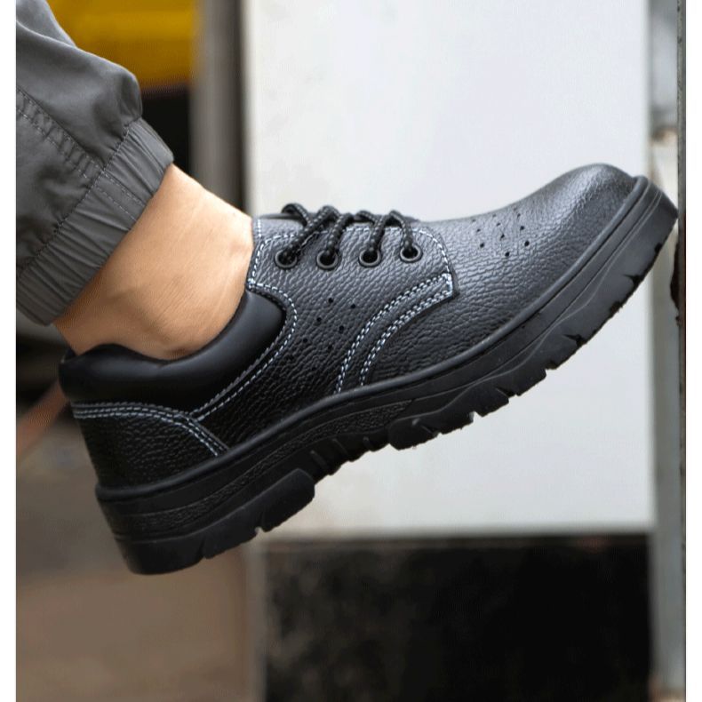 Safety Shoes Men's Breathable Low-top Anti-smashing Anti-piercing Steel Toe Safety Shoes Four Seasons Safety Protection Work Shoes