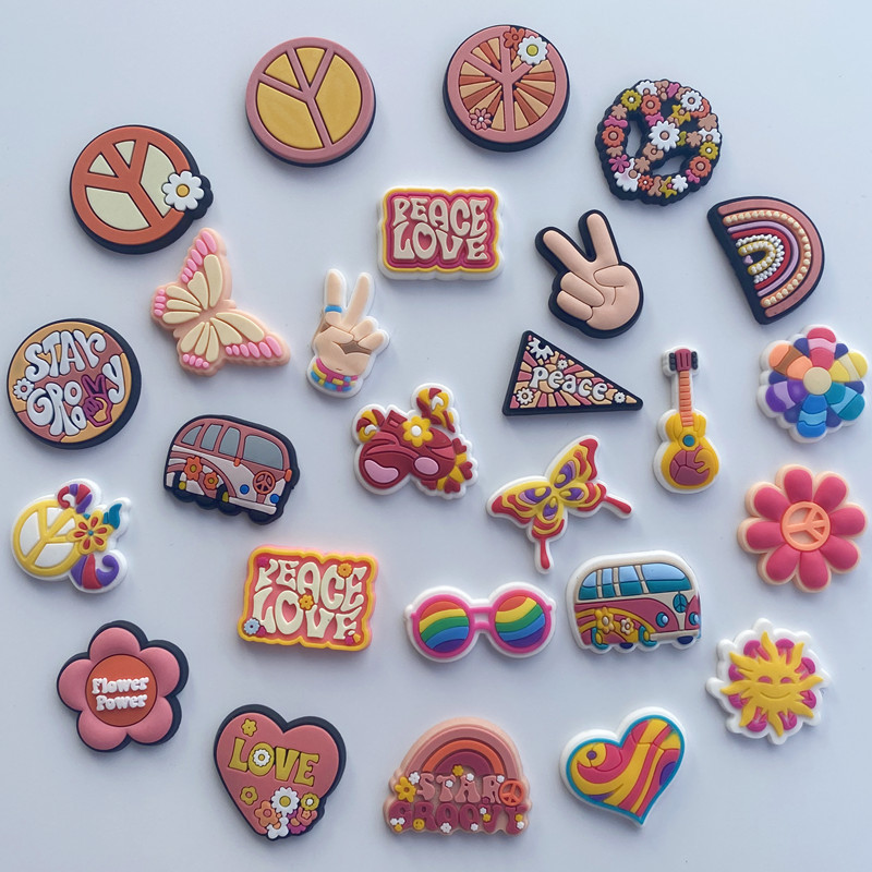 Amazon cross-border shoes flower peace love PVC cartoon soft rubber hole shoes accessories shoes decorations accessories in stock