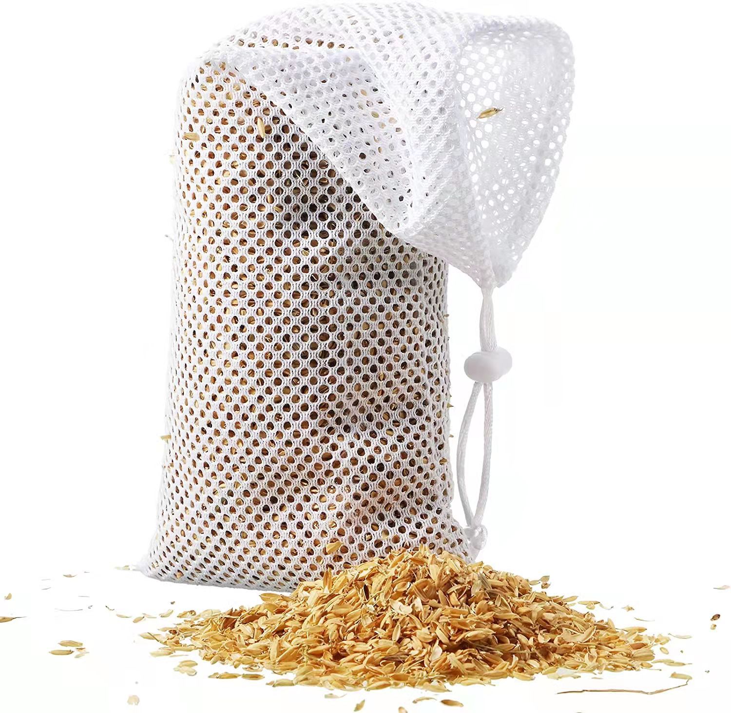 Bird Feeding Mesh Bag Bird Feeder Drawstring Bag Polyester Hexagonal Mesh Bundle Pocket Hanging Parrot Feeding Mesh Bag in stock Bird Feeding Bag