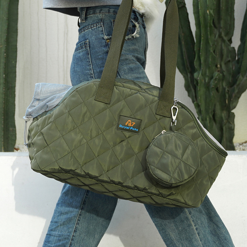 New portable one-shoulder pet bag breathable large capacity outdoor portable crossbody bag foldable dog bag cat bag