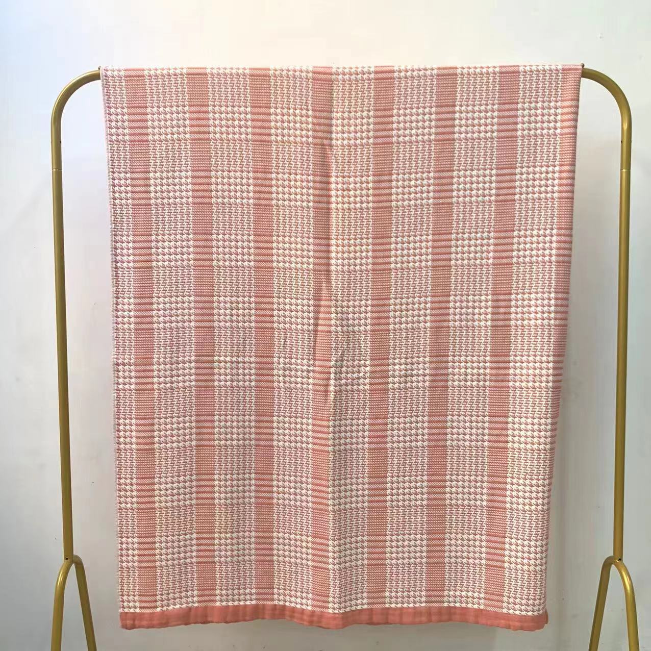 Houndstooth powder