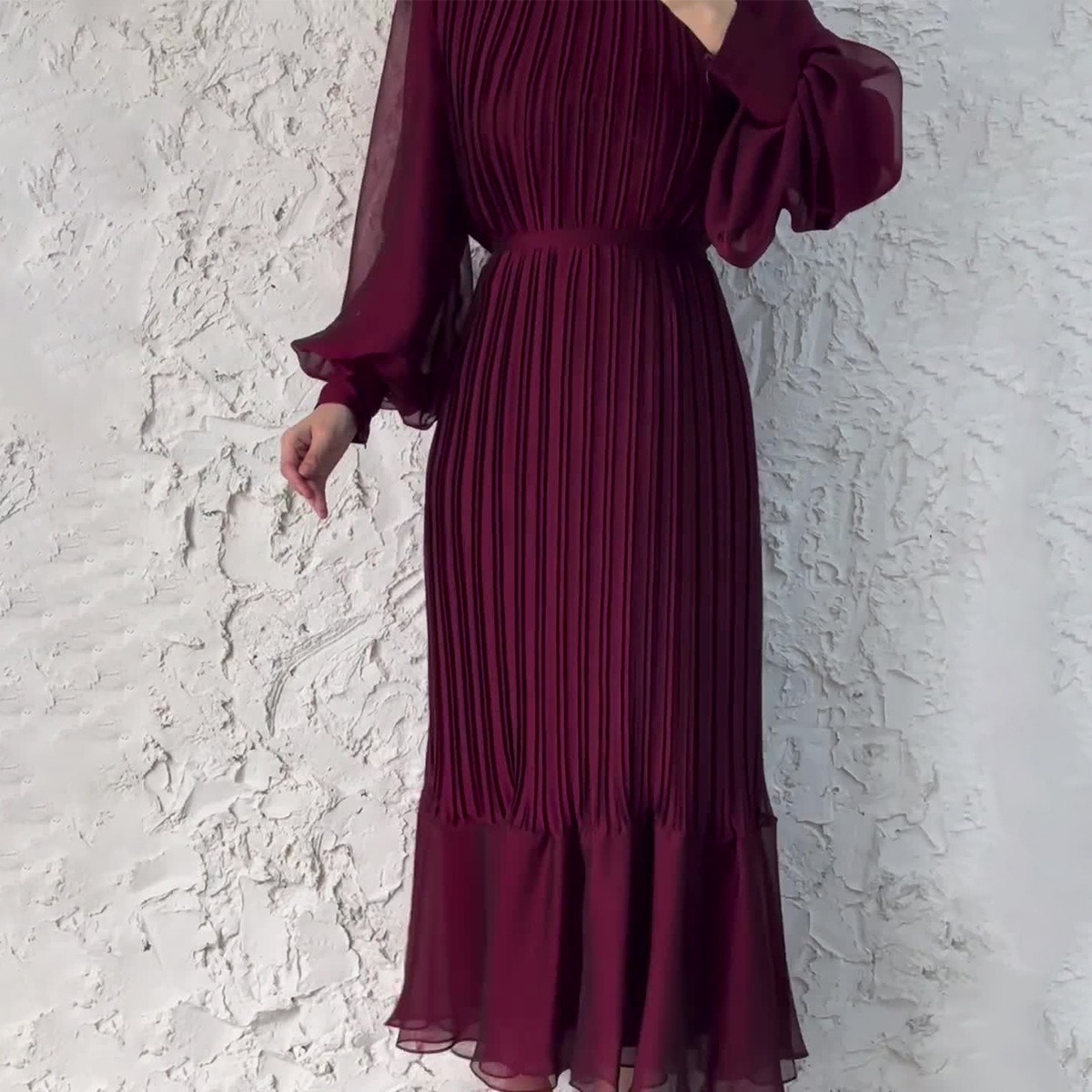 Amazon European and American 2023 elegant light mature women's clothing spring new cross-border dress long pleated skirt
