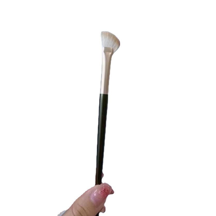 Nile Le Half Fan Shade Brush Makeup Brush Repairer Brush High Glow Brush Cangzhou Shadow Fan Shade Dye Brush