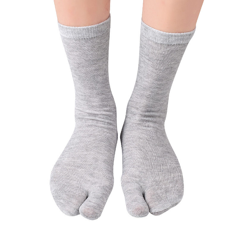 Spot supply men's and women's split-toe two-toe socks clog socks hallux valgus orthopedic split-toe sweat-absorbent floor socks