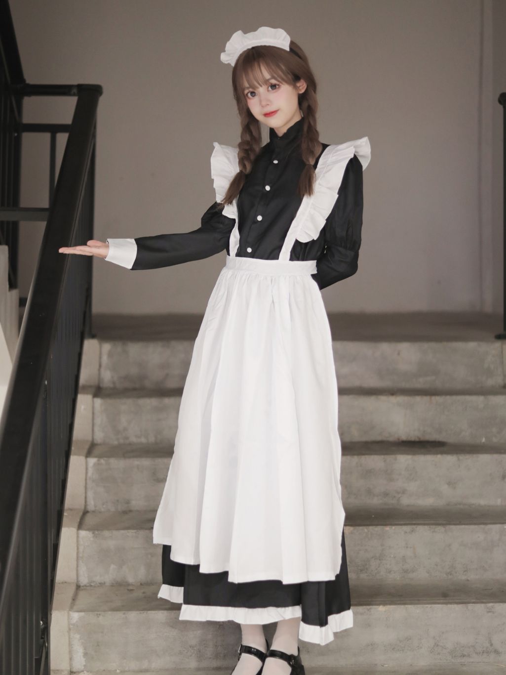 Men's Maid Dress Women's Big Brother cosplay Dress Cute Lolita Pseudo Niang Cafe