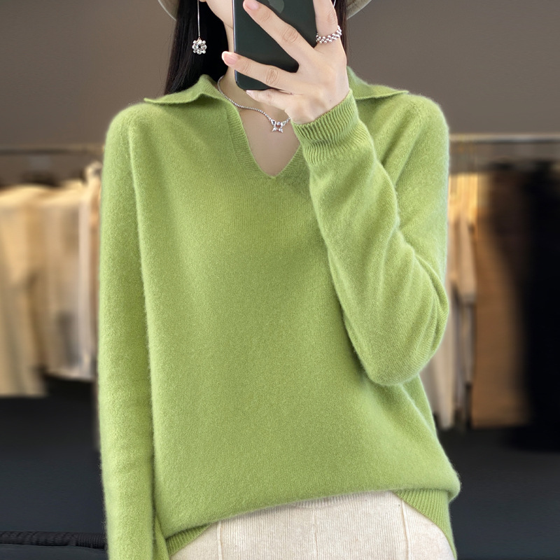 Autumn and winter New 100 pure woolen sweater women's elegant V-neck inner knitted bottoming lapel loose slimming outer sweater