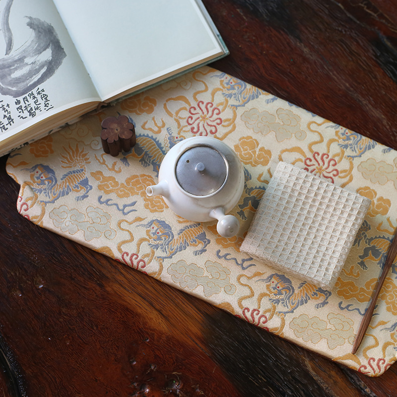 New Chinese Style Brocade Dry Tea Mat and Style Zen Table Runner Cotton and Linen Printing Pastoral Dining Table Fabric Tea Cup Mat
