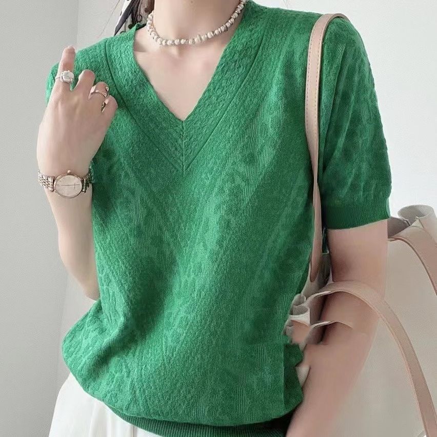 European Style Design Sense V-neck Knitted T-shirt Women's 2023 Summer New All-match Loose Fashionable Slimming Short-sleeved Sweater