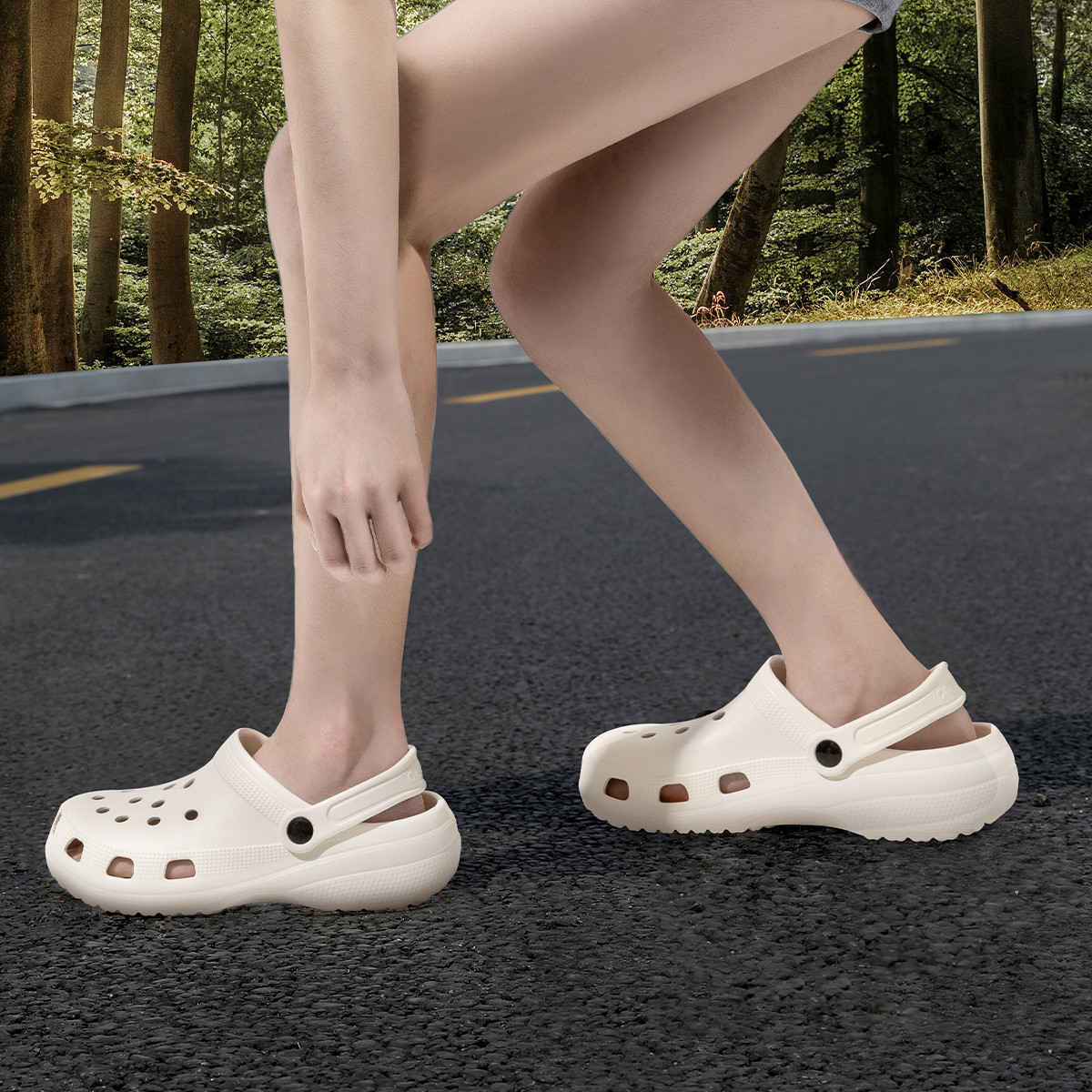 Eva Hole Shoes Men's 2025 New Beach Non-slip Slip-on Feeling Slippers Women's Summer Outer Wear