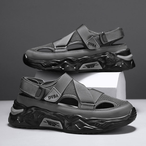 Sandals Men's Summer Thick-soled Non-slip Youth Lightweight Hole Shoes Men's Breathable Mesh Comfortable Beach Shoes