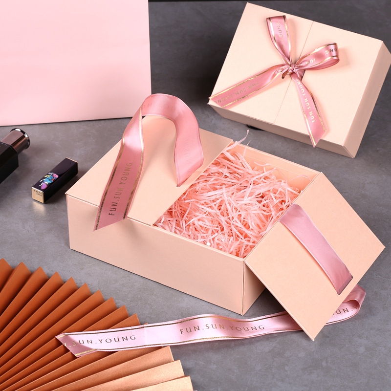 Creative Gift Box Lipstick Cosmetic Gift Box Perfume Packaging Box Open Flip Birthday Gift Box Spot Box