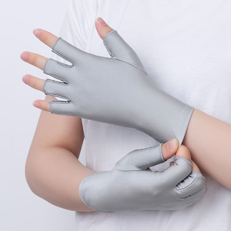 Women's Half Finger Gloves Summer Thin Sunscreen Spring and Autumn Driving Fishing Nail Art Tea Gloves Free Shipping