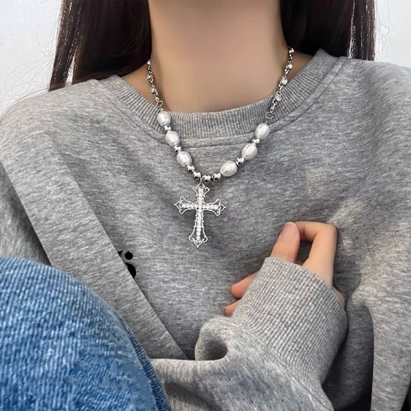 小衆十字架ペンダント真珠衛衣ネックレス女甘酷妹毛衣鎖insヒップホップ鎖鎖鎖飾り|undefined