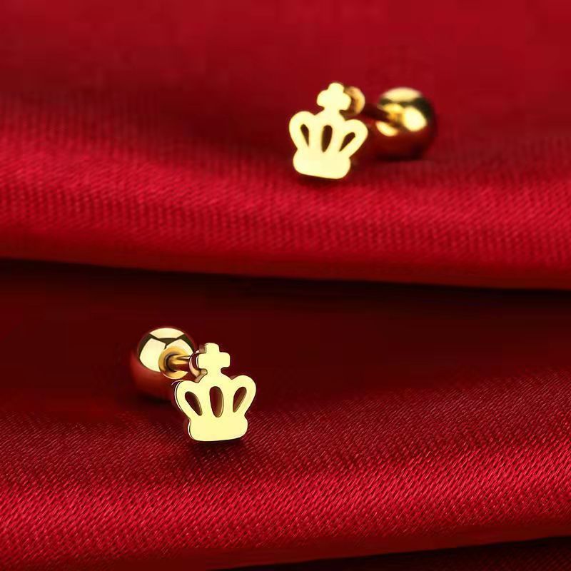 Korean style titanium steel lovely clover earrings exquisite electroplated stainless steel anti-lost All-match small elegant earrings