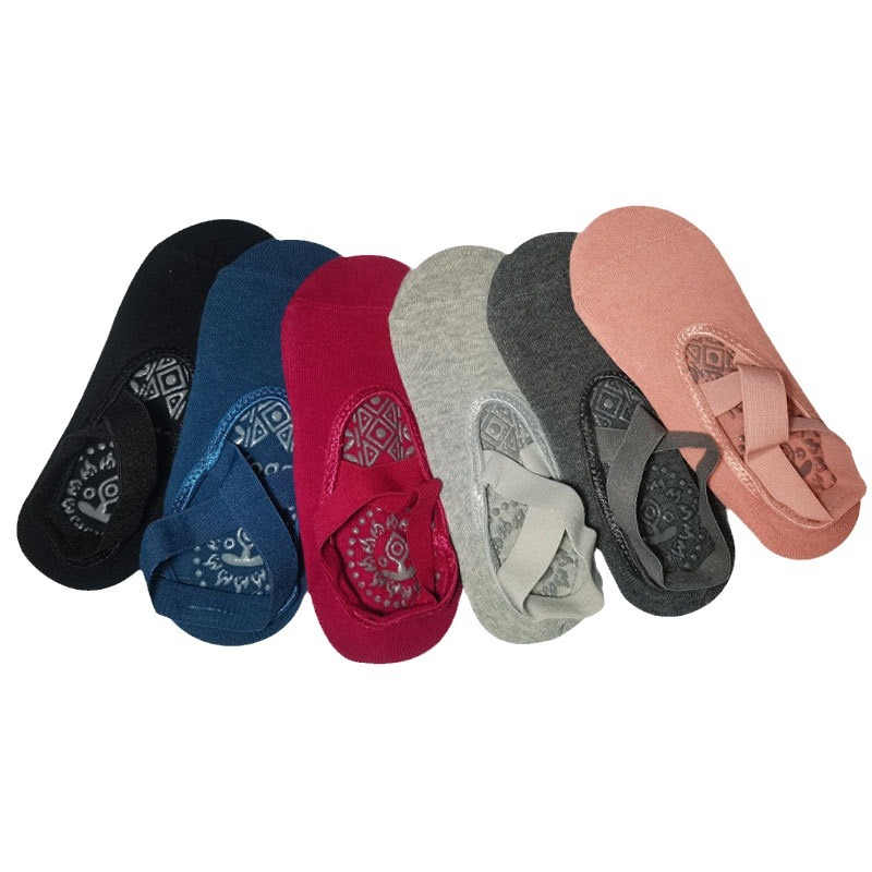 Autumn and winter New beginner non-slip ladies professional yoga socks five-finger socks dance socks silicone cotton Pilates