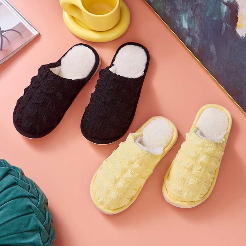 2024 winter cotton slippers home wholesale floor drag new puff couples warm indoor and outdoor shaking sound net red