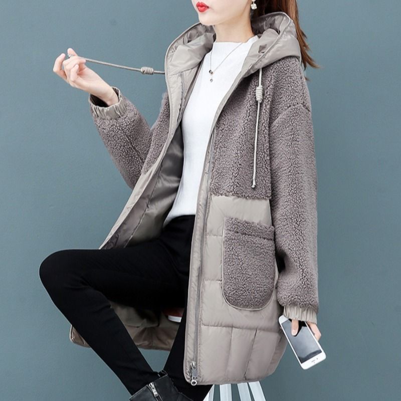 2023 nuovo inverno ispessito di media lunghezza stile coreano ampio taglie forti giacca imbottita in cotone con cuciture alla moda giacca imbottita in cotone di lana di agnello_voghion.com