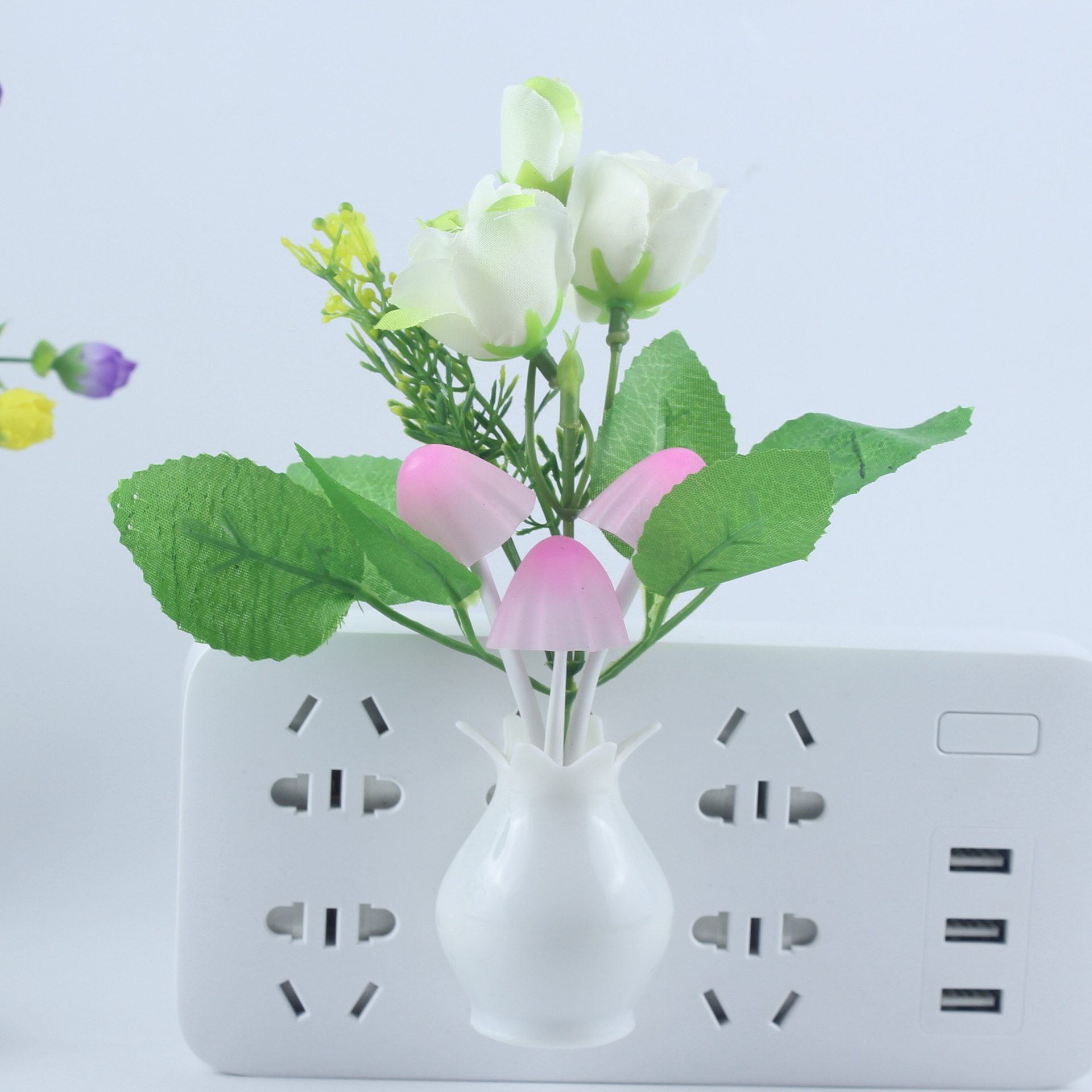 Cross-Border dedicated 4LED lights plus bright version of light control induction intelligent colorful luminous base rose mushroom lamp stall