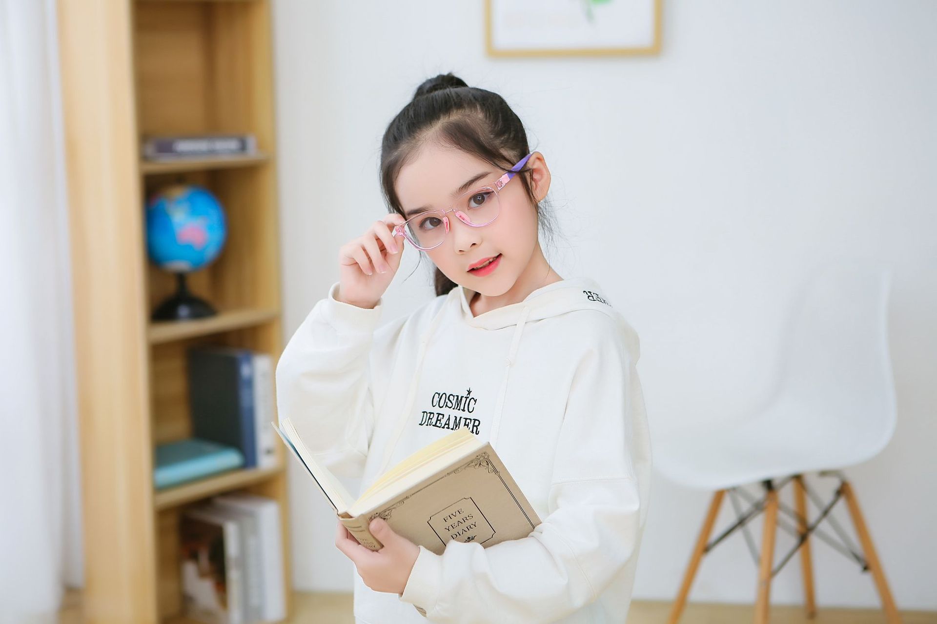 2021新款防藍光兒童超輕硅膠軟腿鼻托眼鏡男女可配近視TRD-06