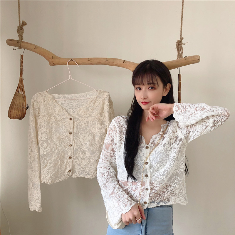 2024 new summer new Korean style sun protection clothing women's age-reducing hollow lace outer wear western style small shirt top cardigan
