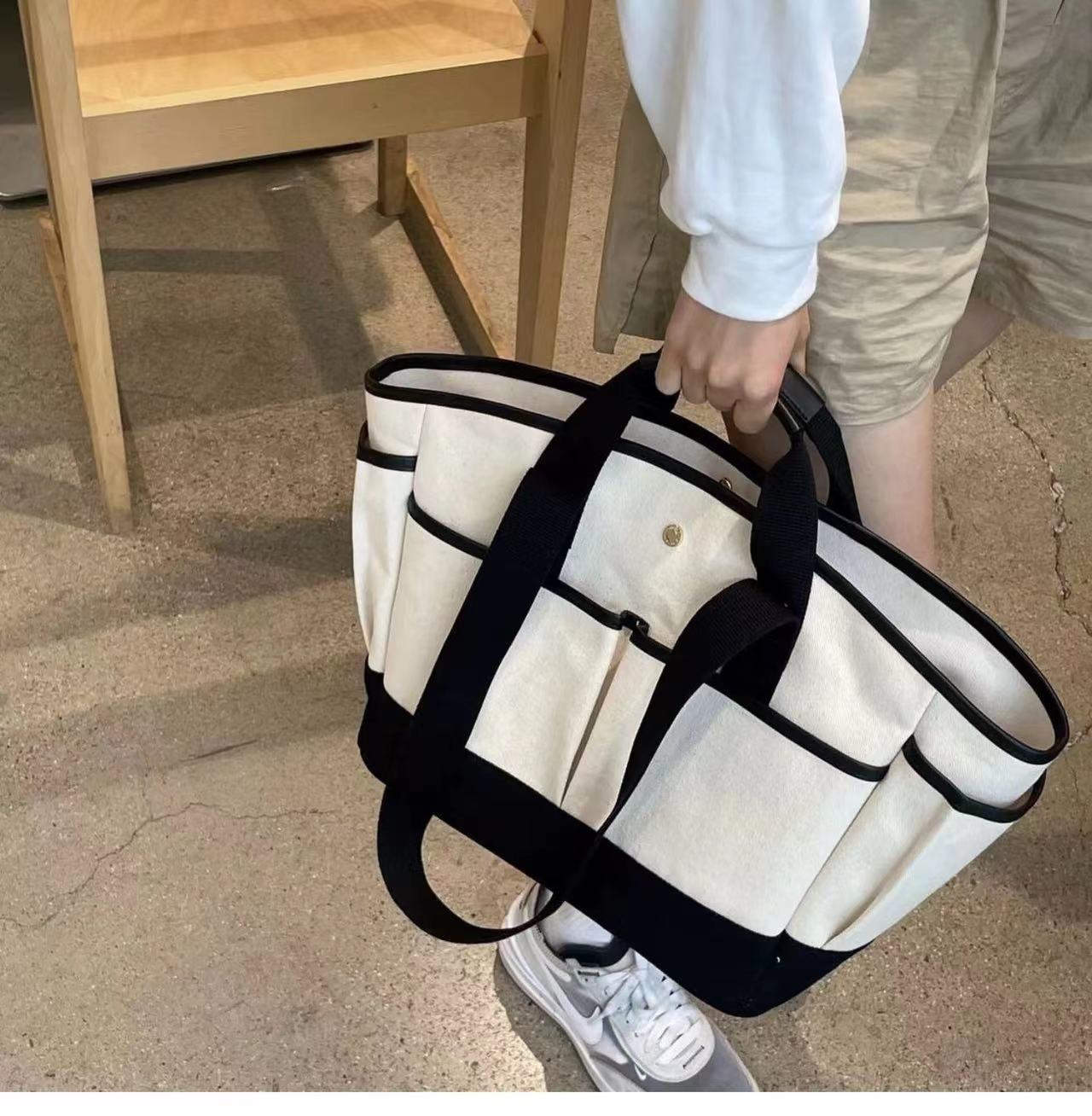 Korean-style Niche Patchwork Canvas Bag Large Capacity Multi-compartment Portable Mother and Baby Mummy Bag Practical Commuter Tote Bag_voghion.com