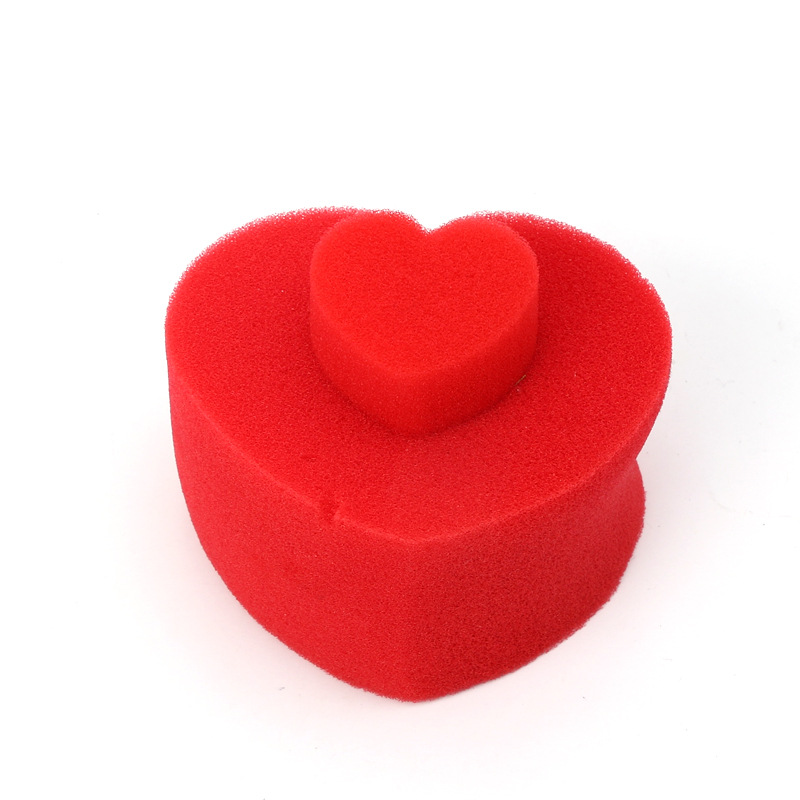 Magic sponge heart hardcover Heart to Heart stage magic props close-up magic toys spot wholesale