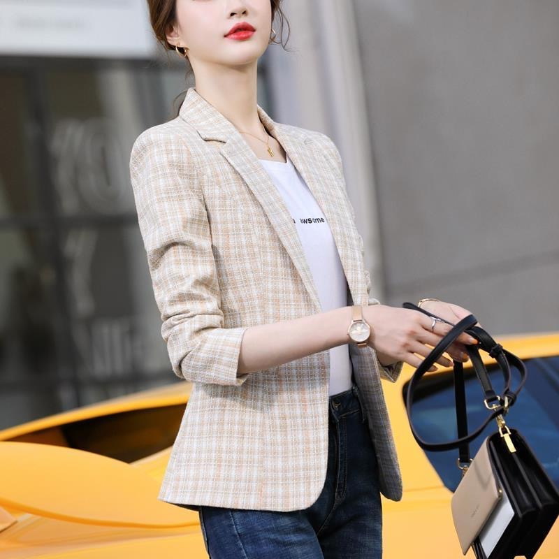 Internet Celebrity Small Suit Jacket Women's Fragrant Style 2022 Spring and Autumn New Korean Style British Casual Plaid Short Suit Trendy