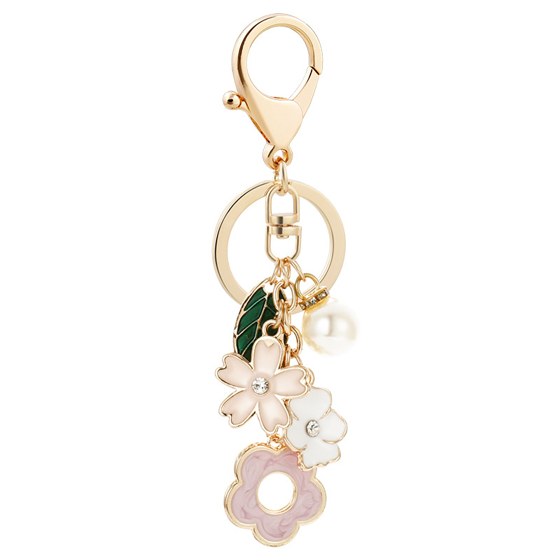 Korean style new style fresh cherry blossom keychain pendant metal Pearl Flower key chain girls' bag ornaments