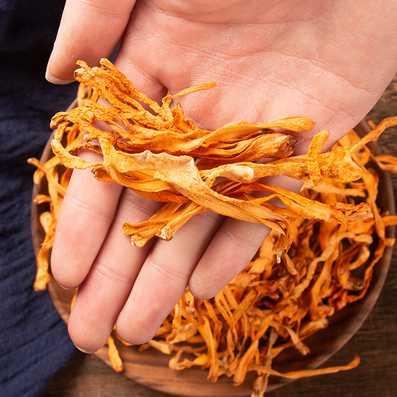 Cordyceps flower wholesale a large number of Yunnan source factory Cordyceps militaris dry goods wholesale golden yellow grass flower soup soaking water