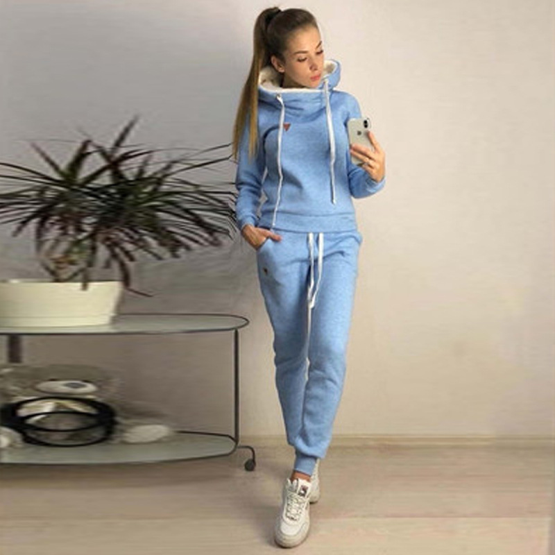 Cross-border AliExpress European and American women's autumn and winter explosions new fleece fashion leather badge leisure sports suit sweater