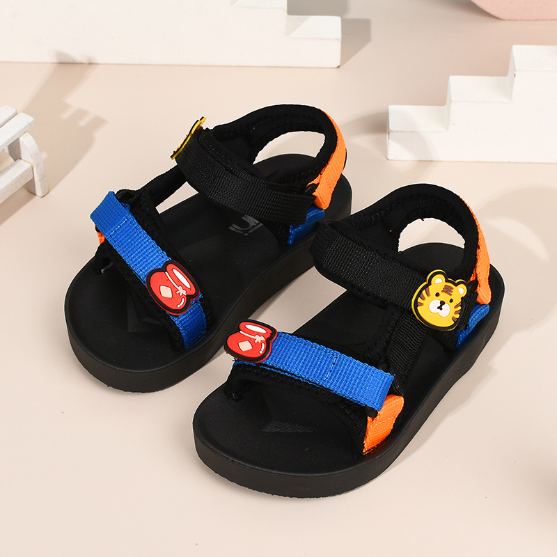 2022 summer new children's sandals fashion cartoon children's Korean men's and women's children's webbing beach shoes cross-border
