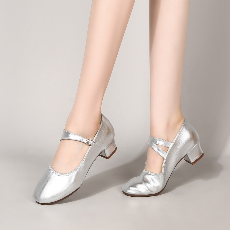 Women's 2025 New Summer Square Dance Shoes Soft Leather Dance Shoes Women's Genuine Leather Soft Sole Dance Shoes silver Dance Shoes