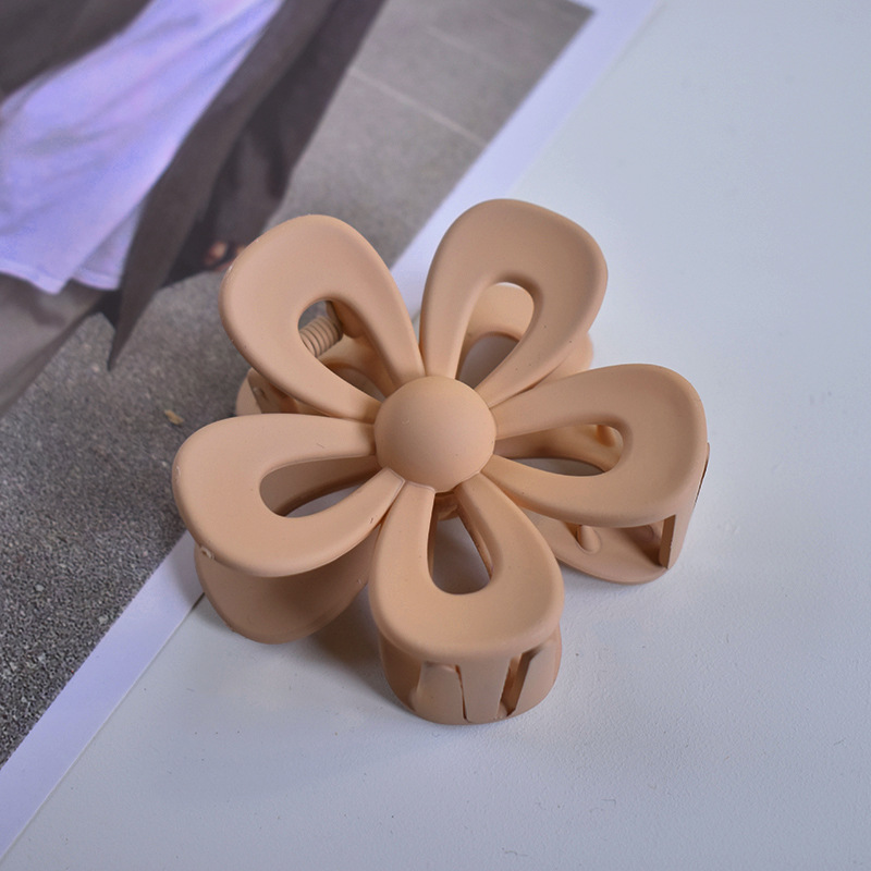 Cross-border  new plastic large flower scratch clip seamless spray paint frosted hair claw clip shark clip wholesale_voghion.com
