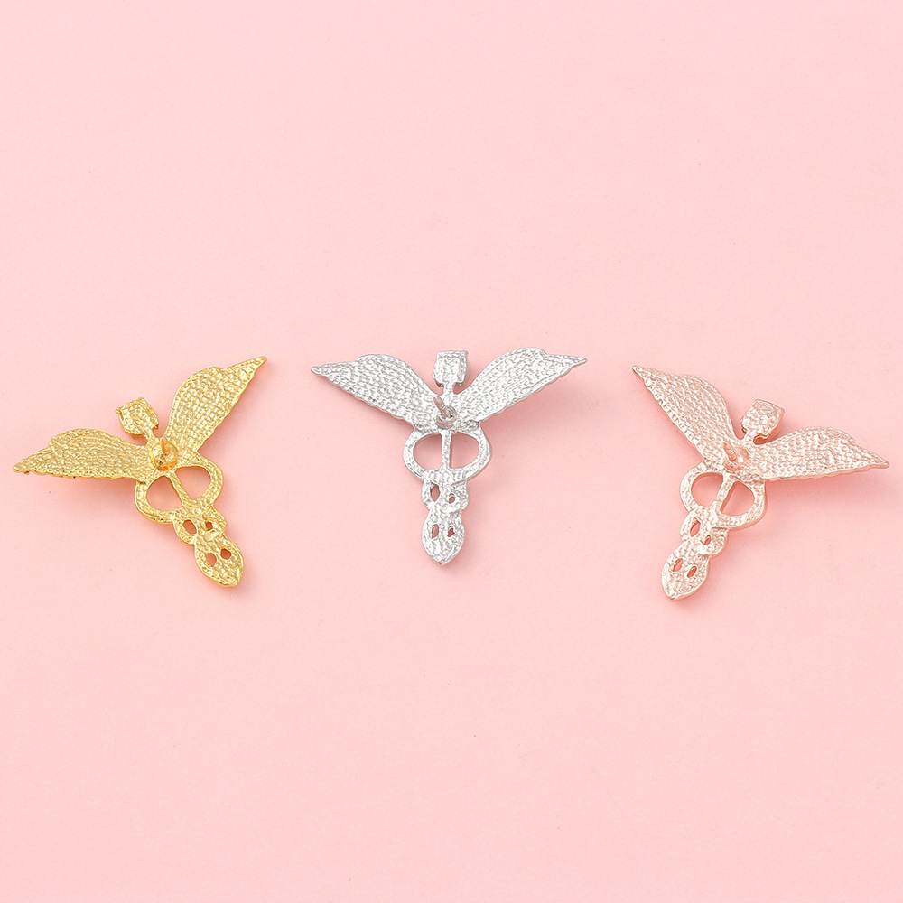 Foreign trade jewelry European and American personality angel wings brooch trend corsage accessories clothing badge factory direct sales