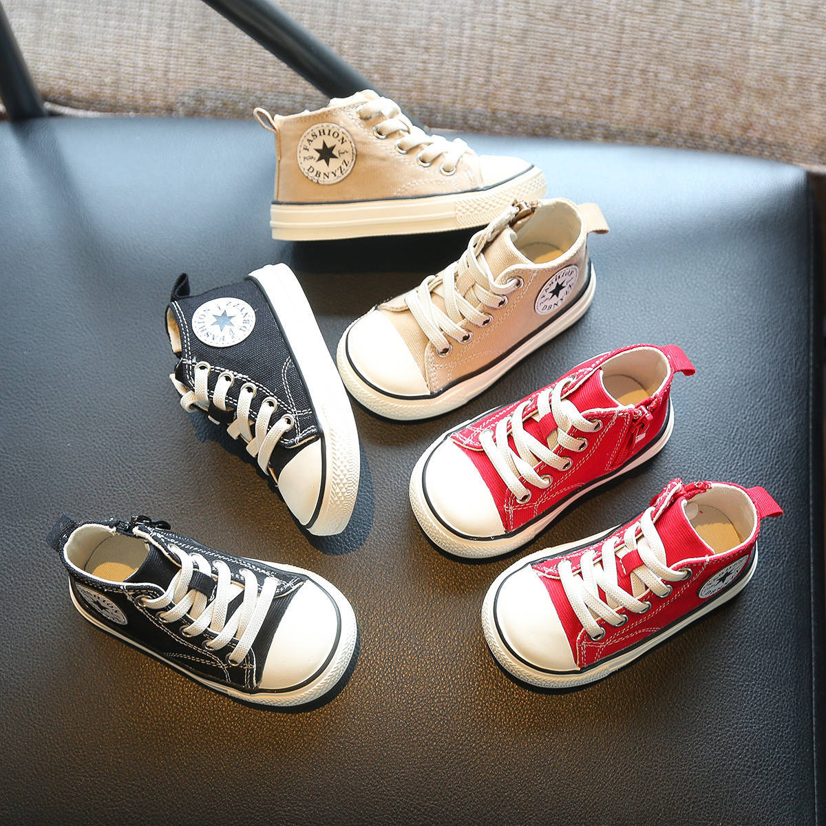 Baby canvas shoes baby soft-soled toddler shoes autumn 0-1-3 years old baby shoes high-top Children Spring and Autumn a generation of hair
