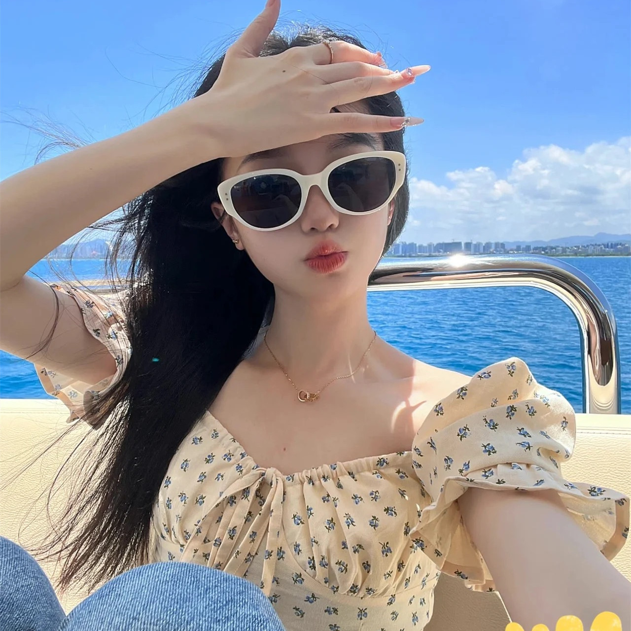 carousel-thumb-3