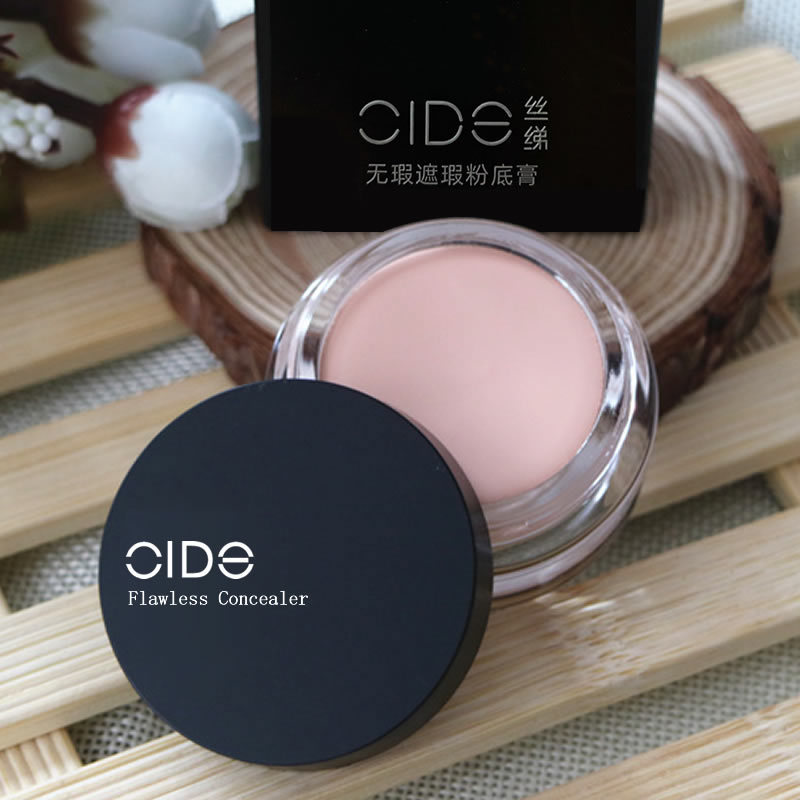 Silk foundation cream concealer small black box Foundation studio makeup artist photo pockmarks genuine Ming Yan