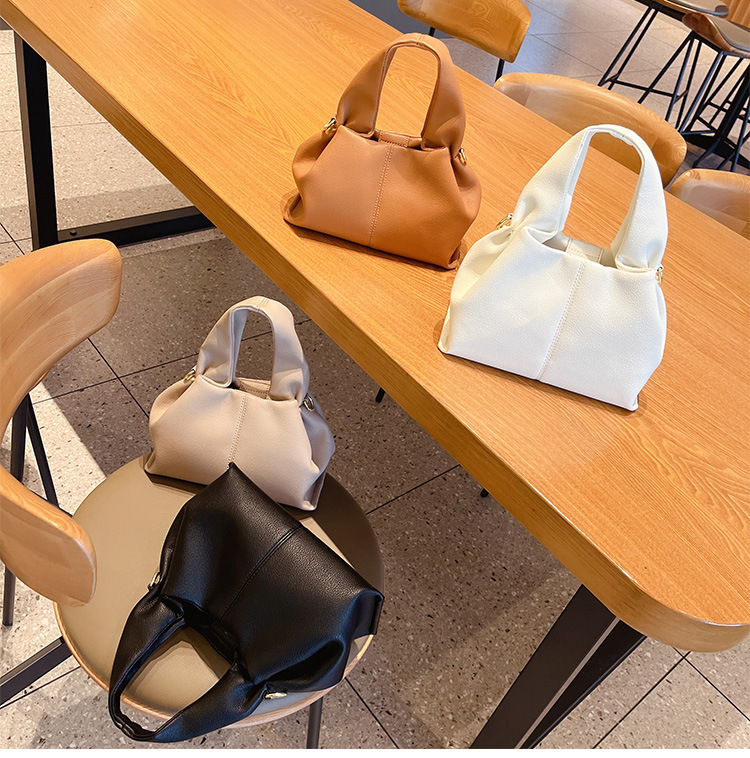 Marchio di nicchia francese 2021 Nuovo arrivo Borsa per il pranzo in tinta unita abbinata Borsa a tracolla alla moda europea e americana per le donne_voghion.com