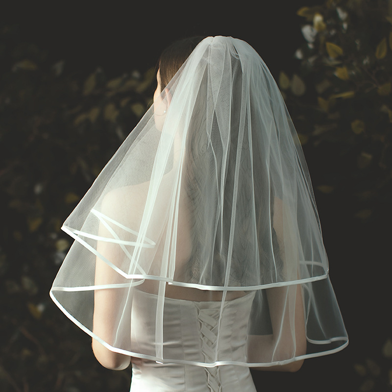 European and American double wedding yarn wrapped satin white mesh yarn simple covering tourism photography long Wholesale