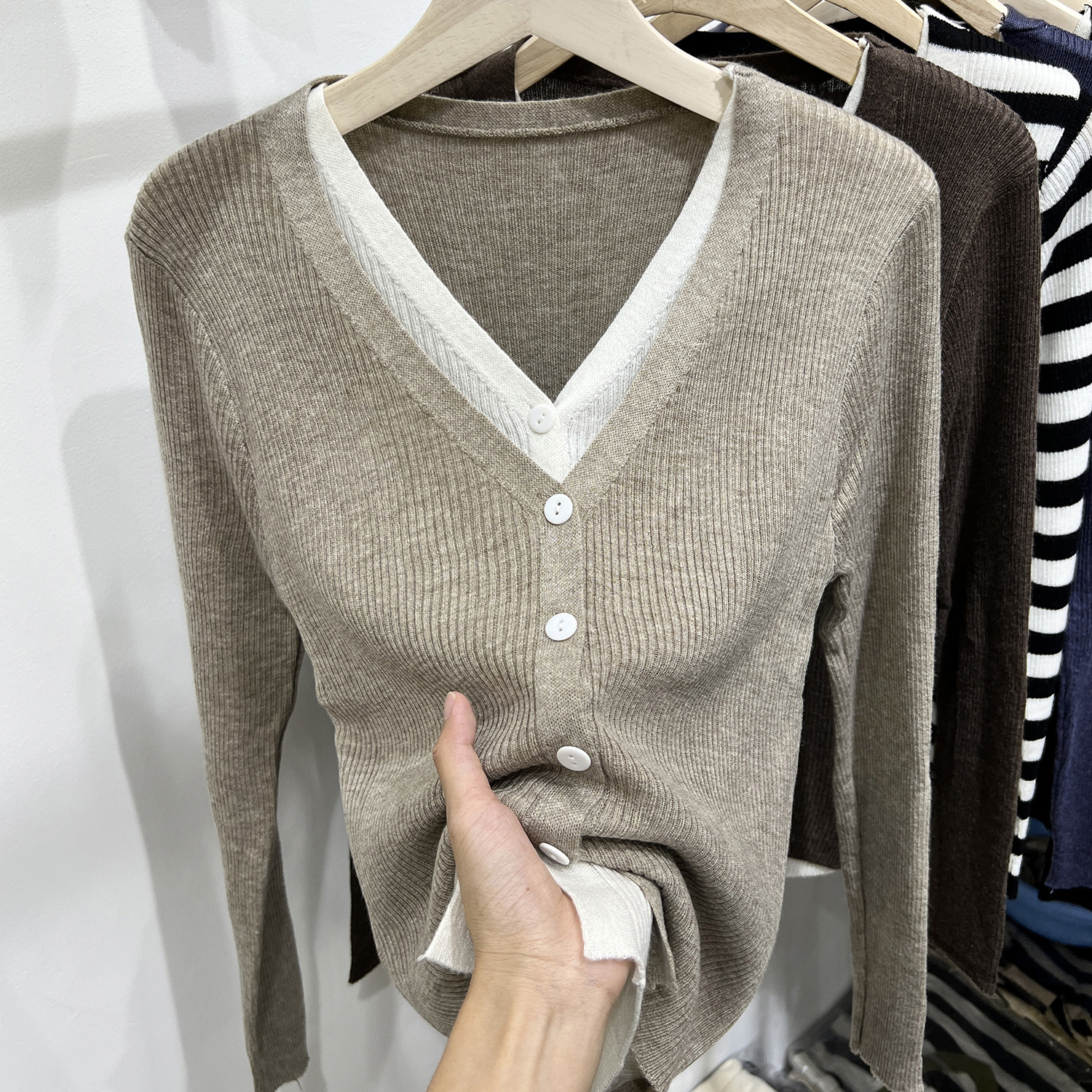 Fake Two-piece Knitted Sweater Cardigan Women's Spring New Long-sleeved V-neck Elegant Top Slim-fit Inner Base Shirt Sweater