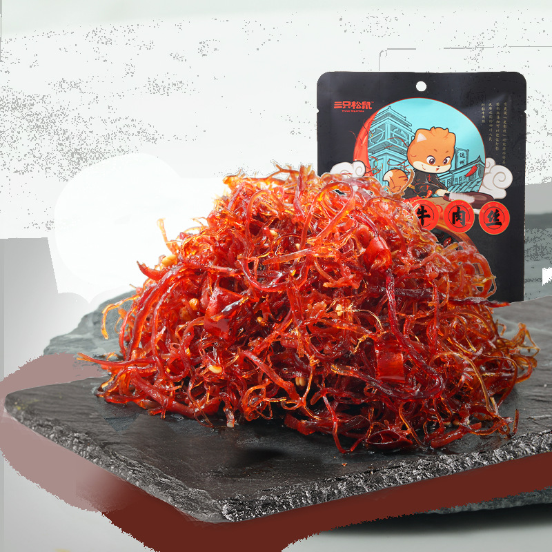[Three squirrel light shadow beef shredded 100g] casual snacks spicy instant beef