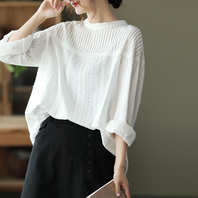 Spring New Artistic Organ Pleated Sweet Lace Hollow Long Sleeve Shirt Pullover Shirt Women's Top 8321